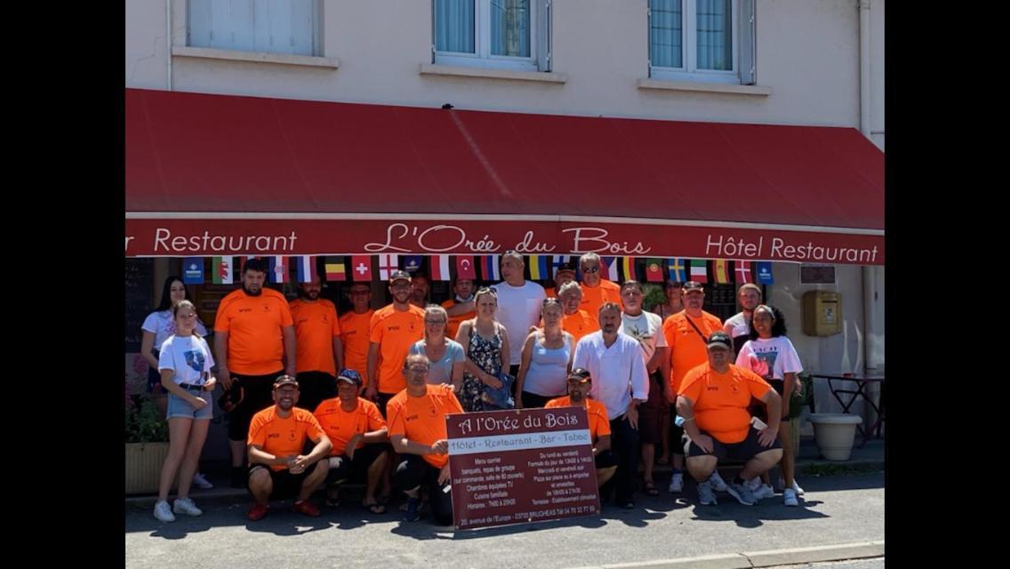 A L'Oree Du Bois Chez Doudou&Lolo Bellerive-sur-Allier Eksteriør bilde