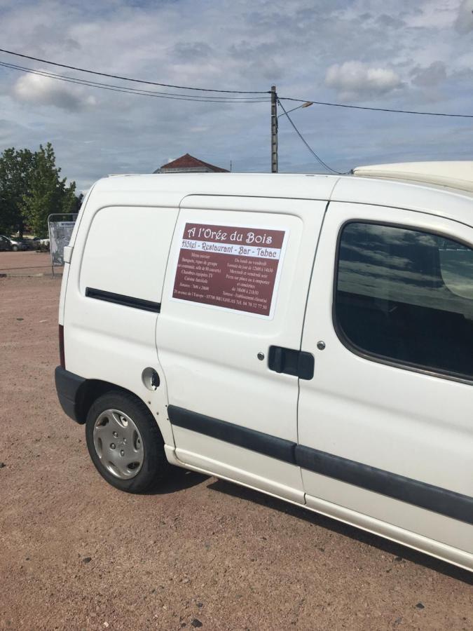 A L'Oree Du Bois Chez Doudou&Lolo Bellerive-sur-Allier Eksteriør bilde